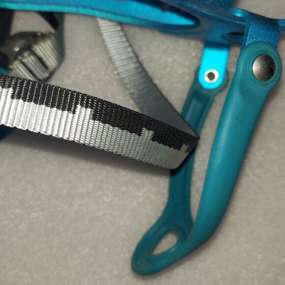 BRS Anti-slip 14-Teeth Ice Snow Climbing Cleats Crampons Gripper NEW - Picture 14 of 16